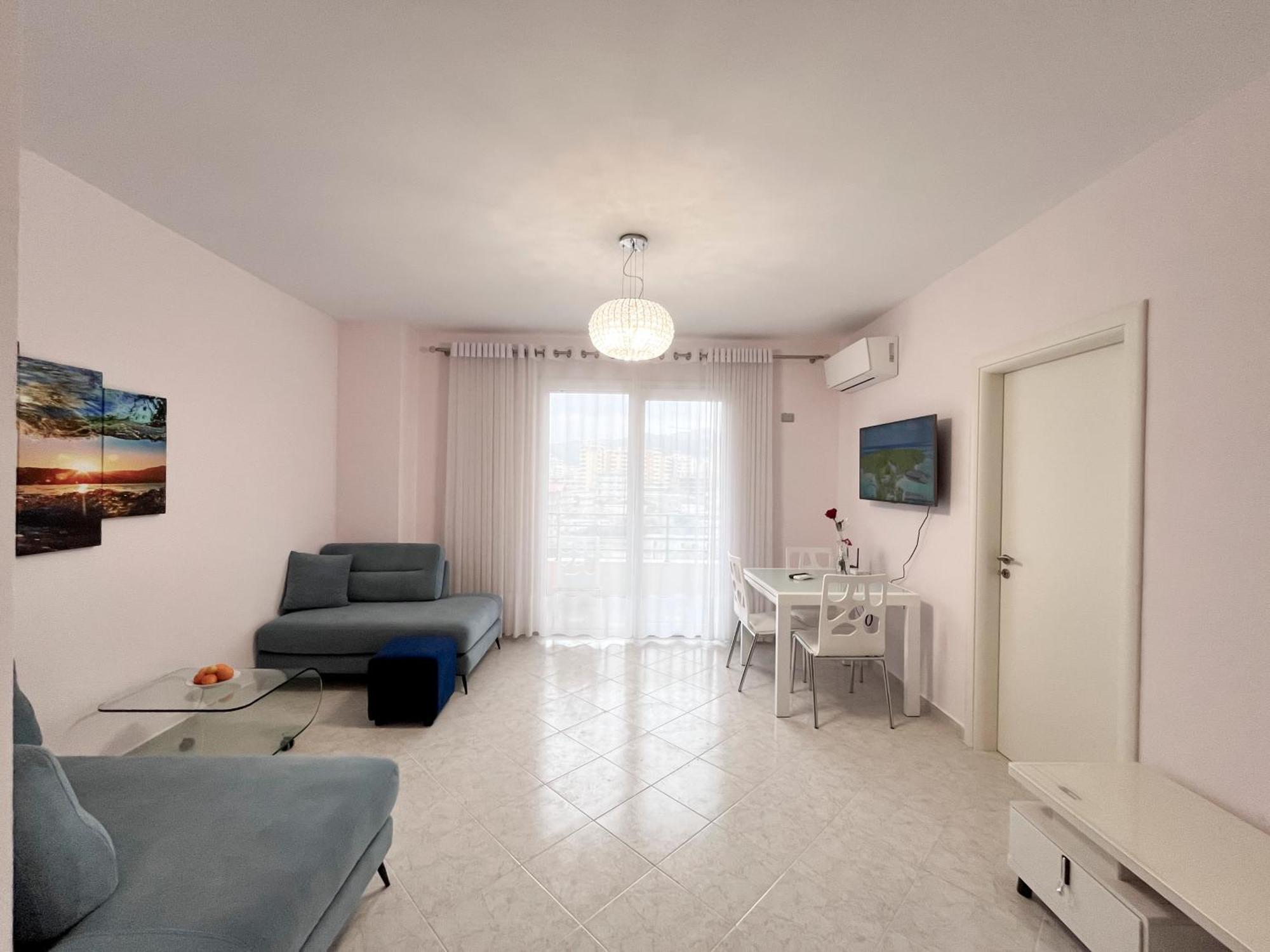 Beachfront With Hotel Facilities Vlore Exterior photo